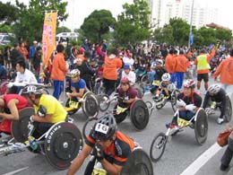 第２０回ぎのわん車いすマラソン大会01